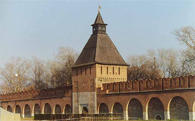 Башня Ивановских ворот кремля. 